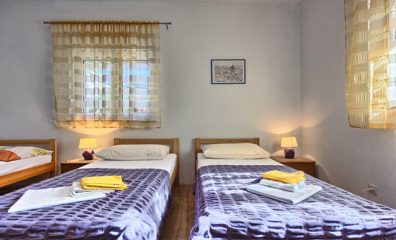 Apartments Milenka Trogir Ngoại thất bức ảnh
