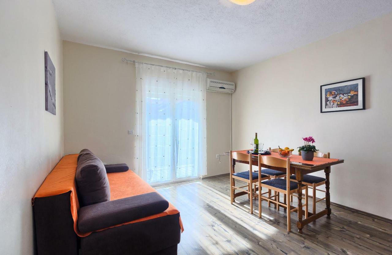 Apartments Milenka Trogir Ngoại thất bức ảnh