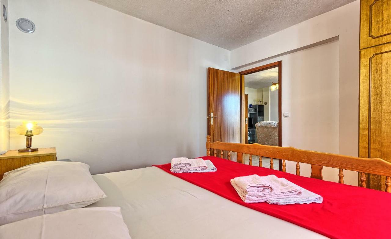 Apartments Milenka Trogir Ngoại thất bức ảnh